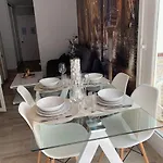 Felipe V Apartment *